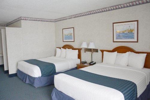 Travelodge by Wyndham Milwaukee image 27