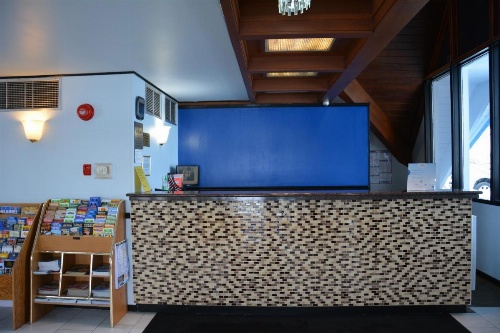 Travelodge by Wyndham Milwaukee image 29