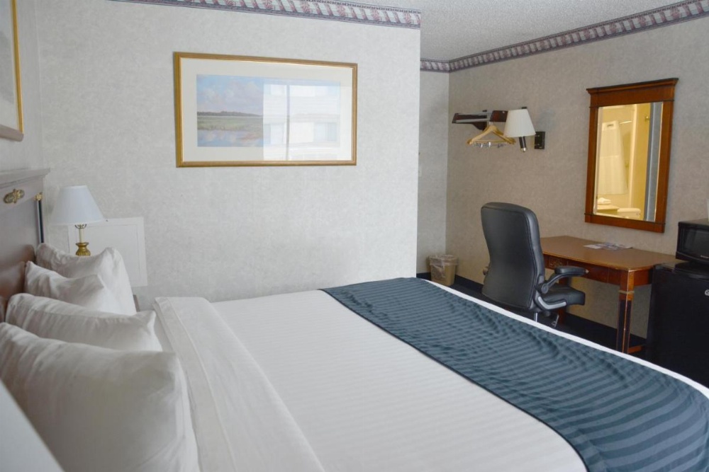 Travelodge by Wyndham Milwaukee