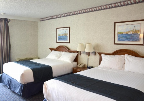 Travelodge by Wyndham Milwaukee image 6